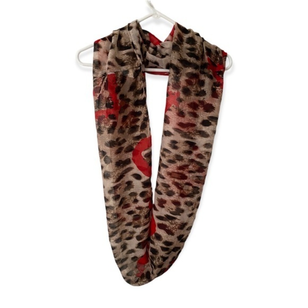 Scarf Heart Shape Design One Size 100% Polyester